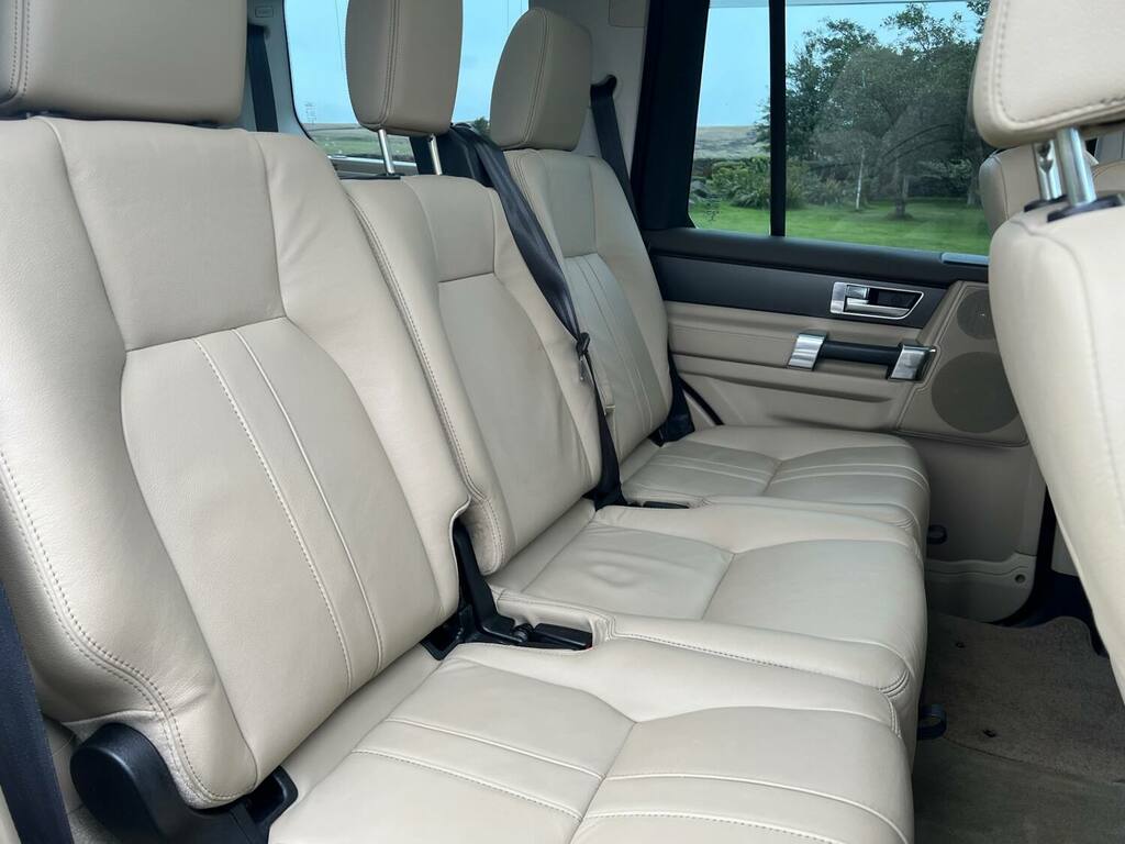 Land Rover Discovery D350 Dynamic Se Eiger Grey Grey #15