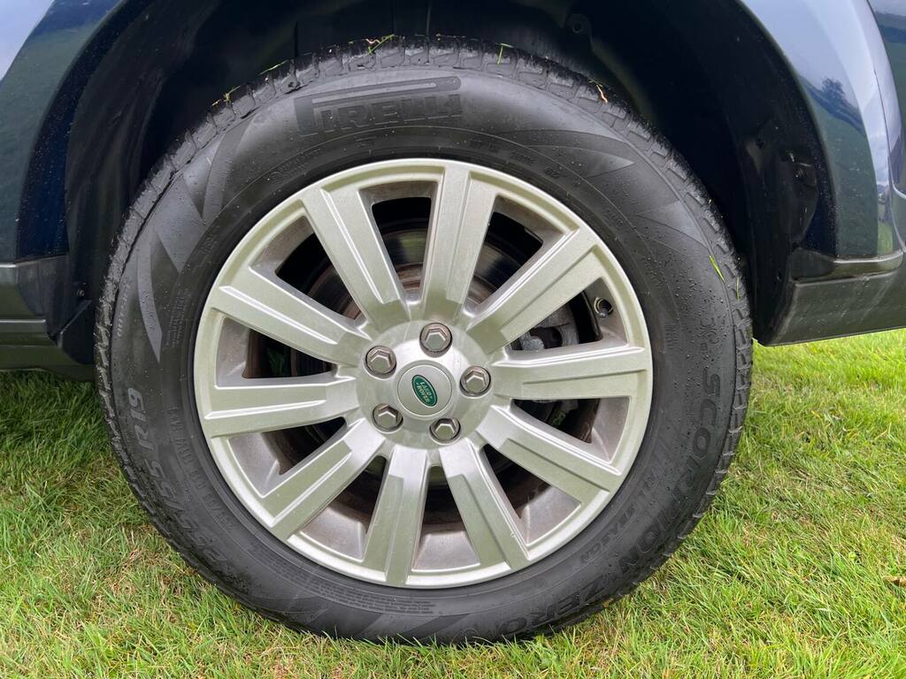 Land Rover Discovery D350 Dynamic Se Eiger Grey Grey #9
