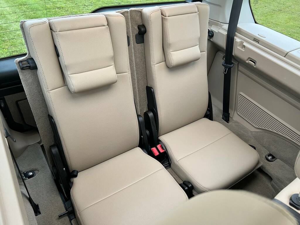 Land Rover Discovery D350 Dynamic Se Eiger Grey Grey #19