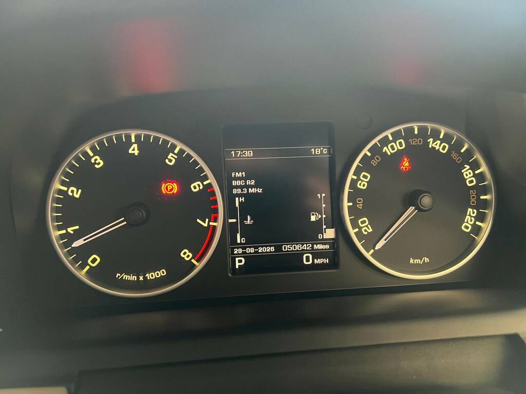 Land Rover Discovery D350 Dynamic Se Eiger Grey Grey #25