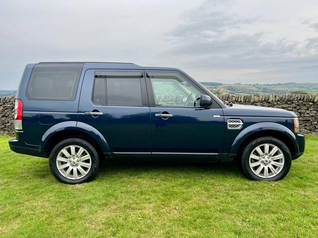 Land Rover Discovery 5.0 V8 Blue #2