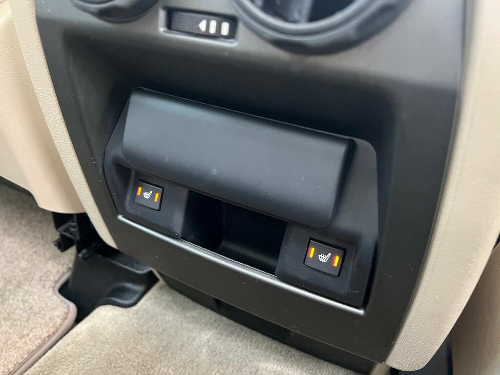 Land Rover Discovery D350 Dynamic Se Eiger Grey Grey #17