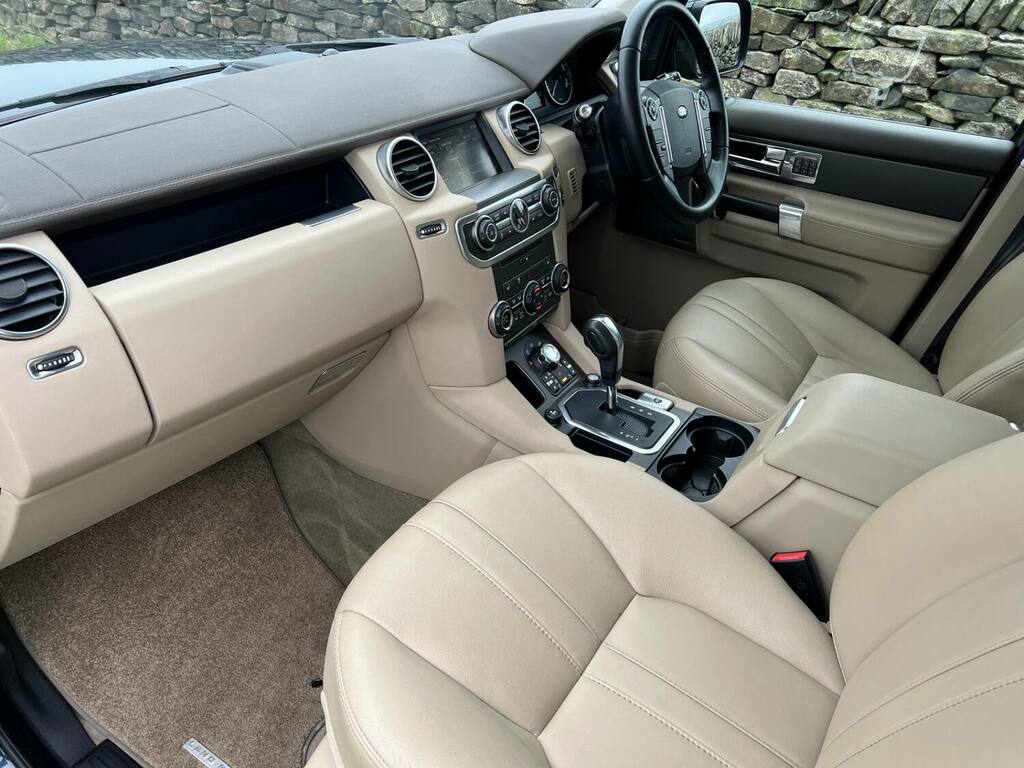 Land Rover Discovery D350 Dynamic Se Eiger Grey Grey #13
