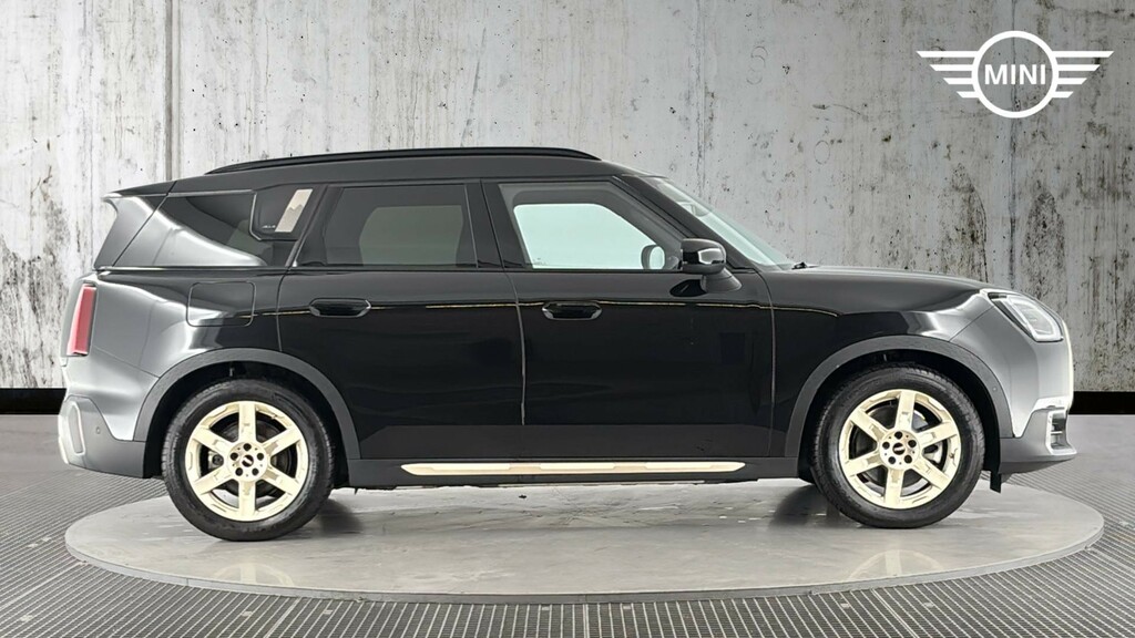 Mini Countryman Se 66.5Kwh Exclusive All4 Black #3