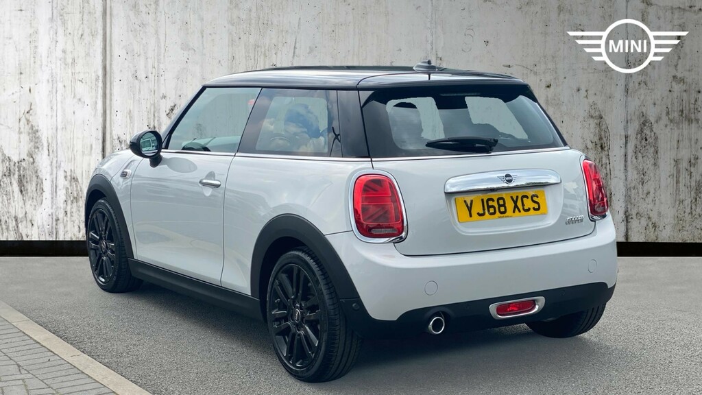 Mini Hatch 1.5 Cooper Exclusive Steptronic Euro 6 Ss White #2