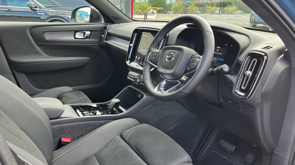 Volvo XC40 2.0 B4 Mhev Plus Dark Dct Euro 6 Ss Blue #6