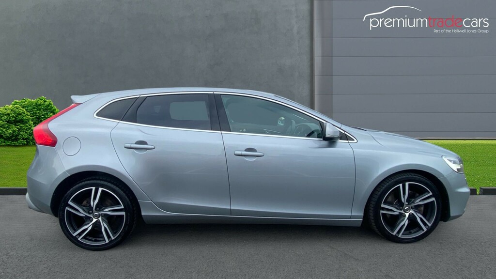 Volvo V40 2.0 D4 R-design Pro Euro 6 Ss Silver #3