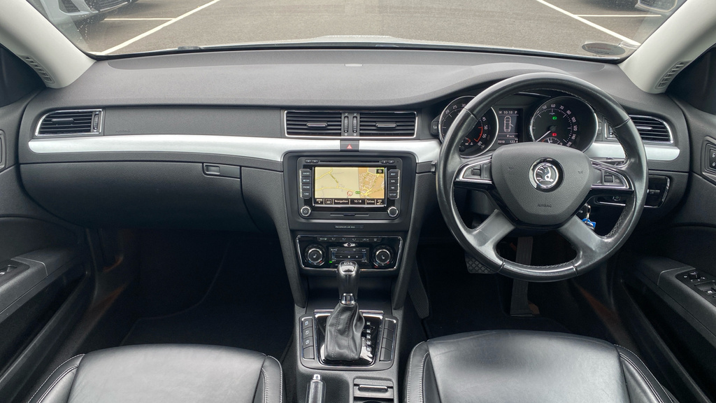 Skoda Superb Elegance Silver #4