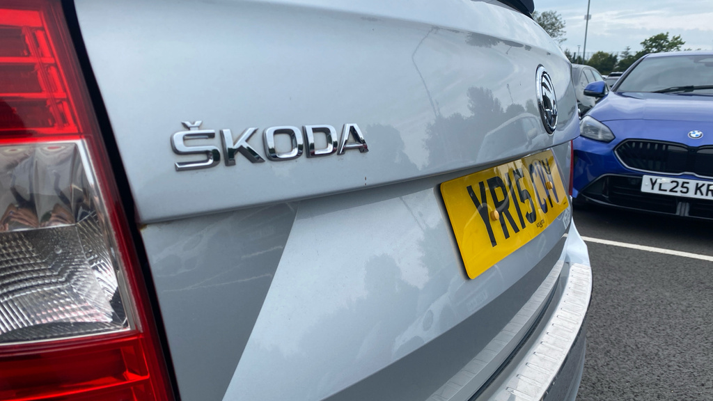 Skoda Superb Elegance Silver #28