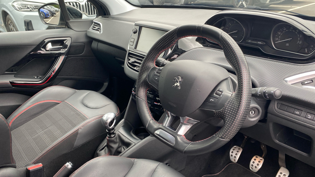 Peugeot 208 1.2 Puretech Gpf Gt Line Euro 6 Ss Black #6