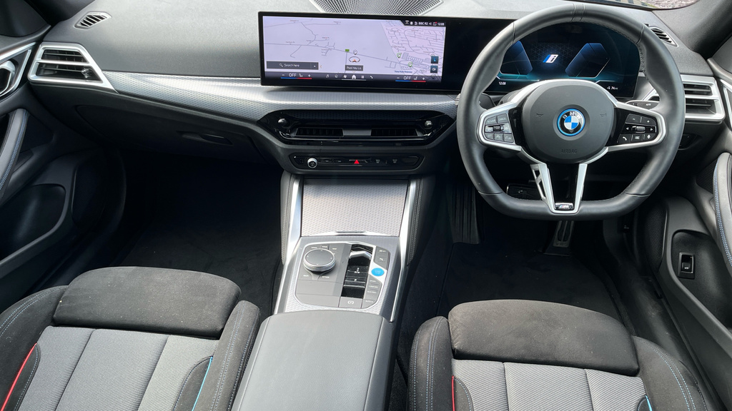 BMW i4 35 70.2Kwh M Sport Gran Coupe Edrive Black #4