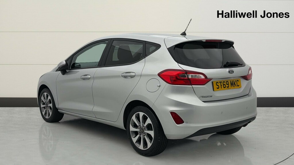 Ford Fiesta 1.1 Ti-vct Trend Euro 6 Ss Silver #2