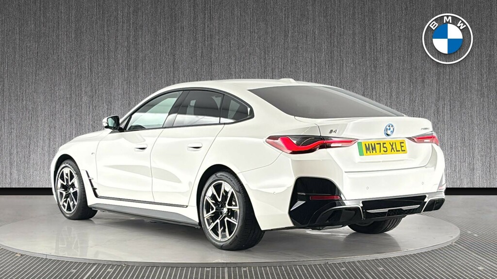 BMW i4 35 70.2Kwh M Sport Gran Coupe Edrive White #2