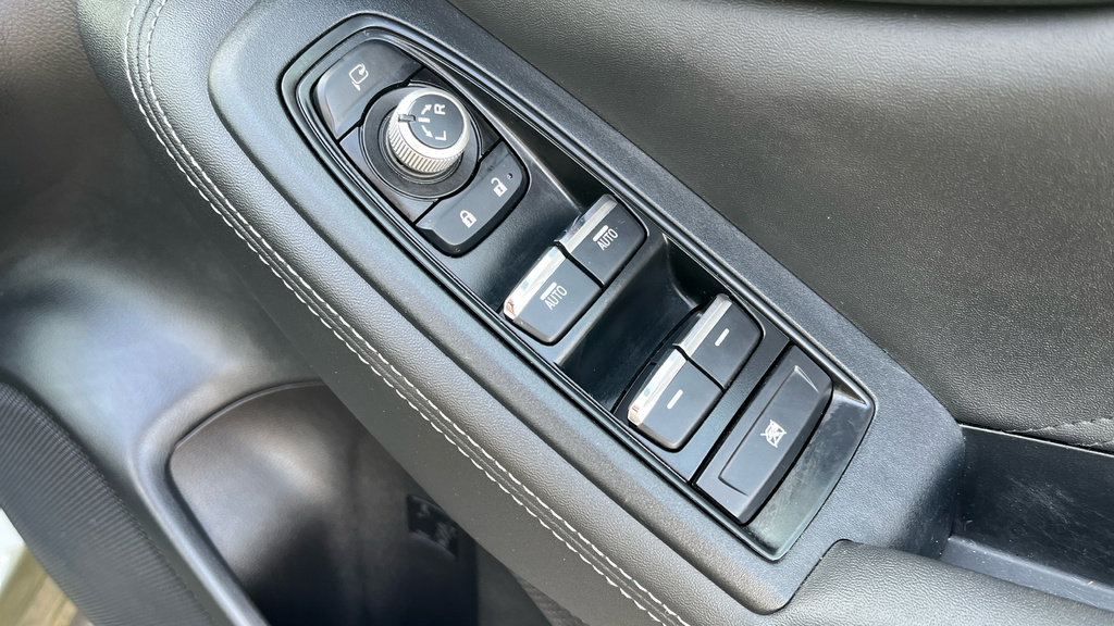 Subaru Forester 2.0 E-box Xe #28