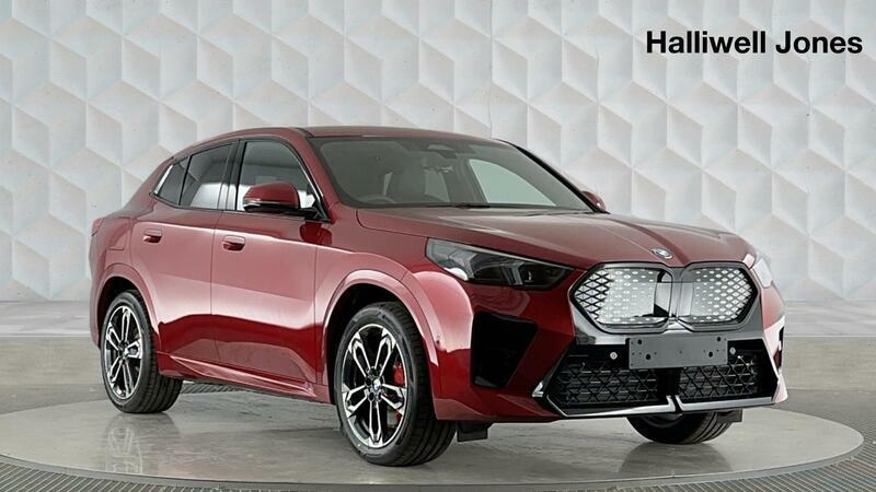 BMW iX2 20 66.5Kwh Shadow Edition Edrive 11Kw Ch Red