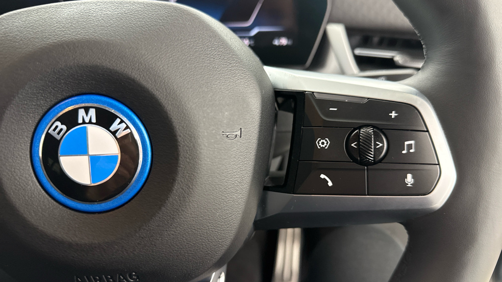 BMW iX2 Ix2 Edrive20 Shadow Edition Blue #18