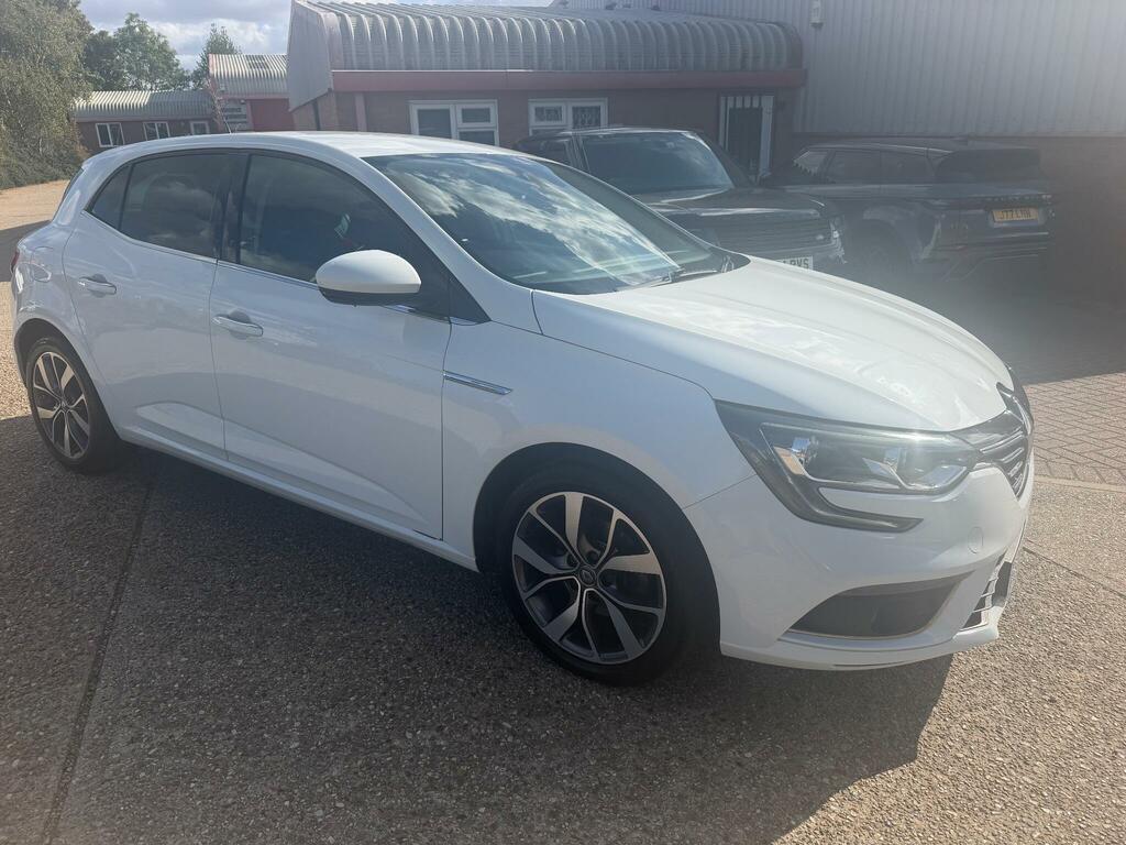 Renault Megane 1.2 Tce Dynamique S Nav Euro 6 Ss White