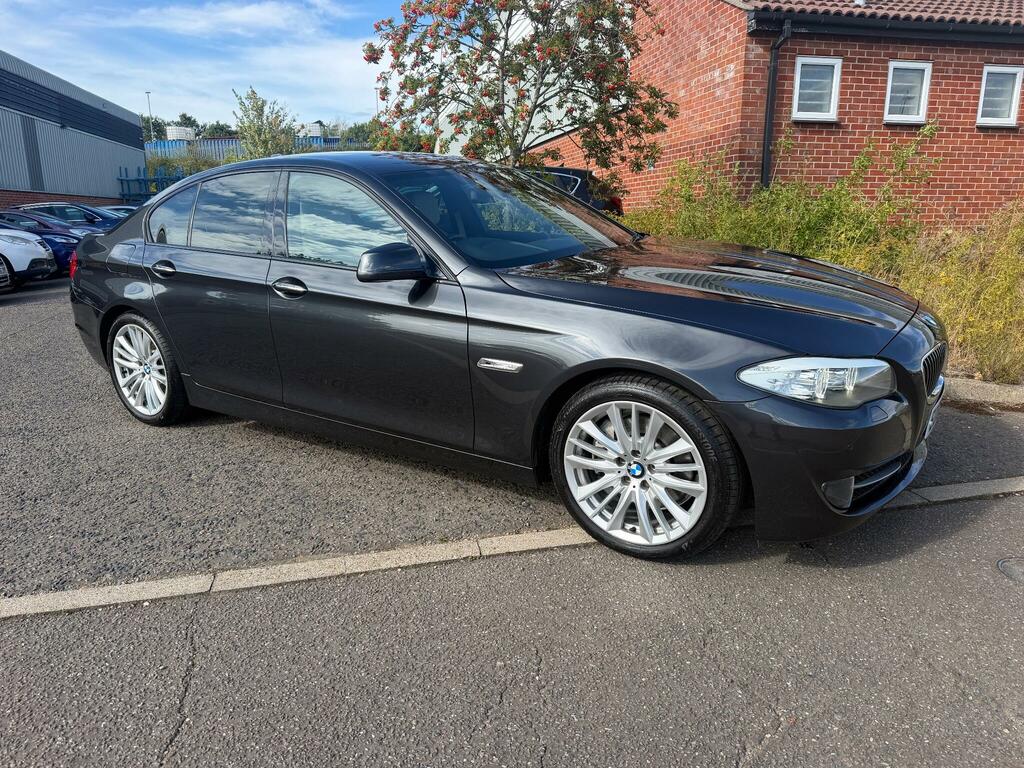 BMW 5 Series Se Grey