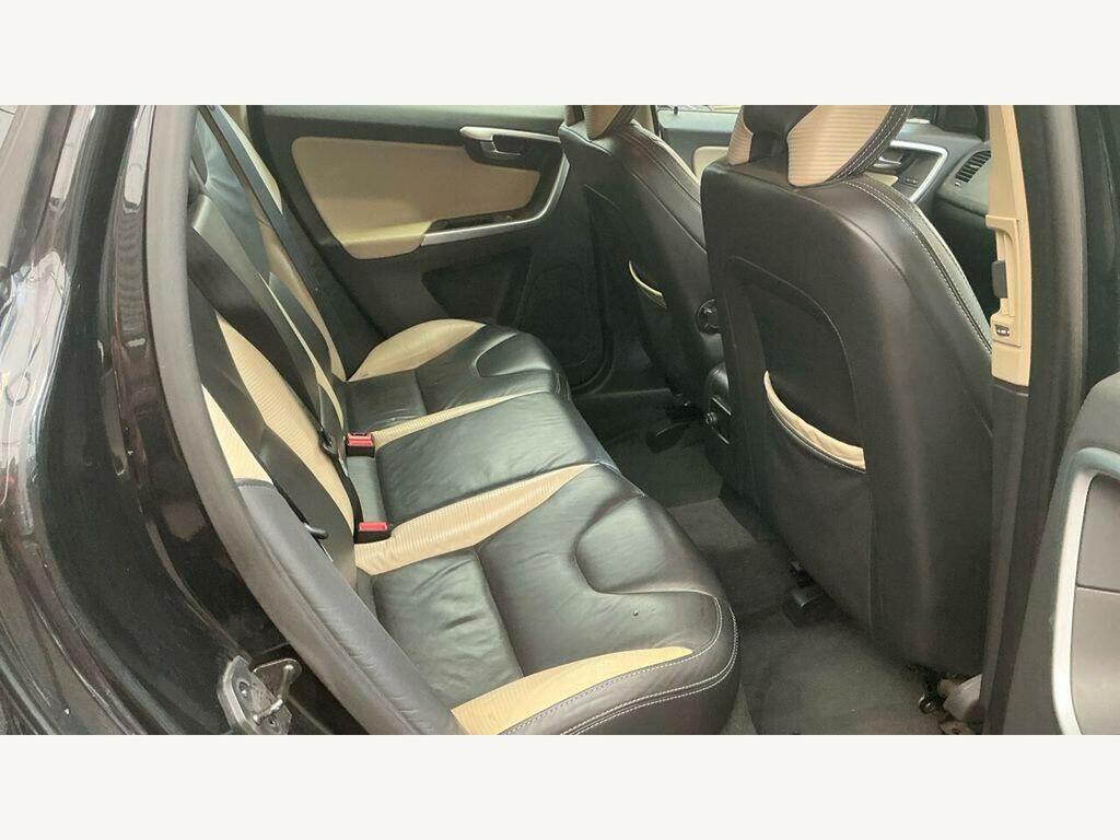 Volvo XC60 D5 Se Awd Black #13