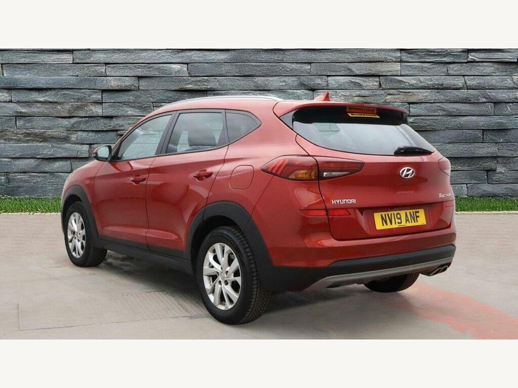Hyundai Tucson 1.6 T-gdi Se Nav Dct Euro 6 Ss NV19ANF Red #3