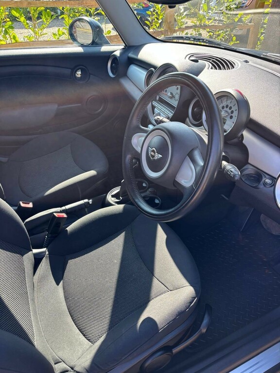 Mini Hatch 1.4 One Hatchback LG59BDU Blue #6