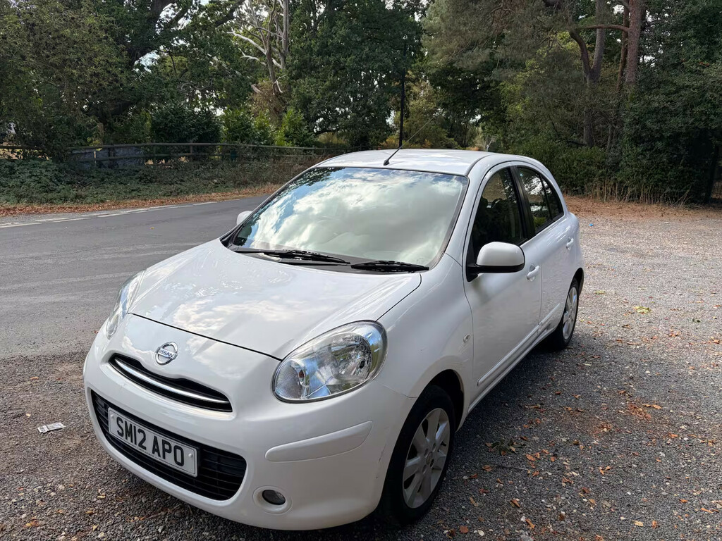 Nissan Micra 1.2 Acenta Cvt Hatchback White