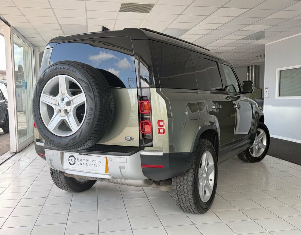 Land Rover Defender 3L Se RE21WCA Green #2