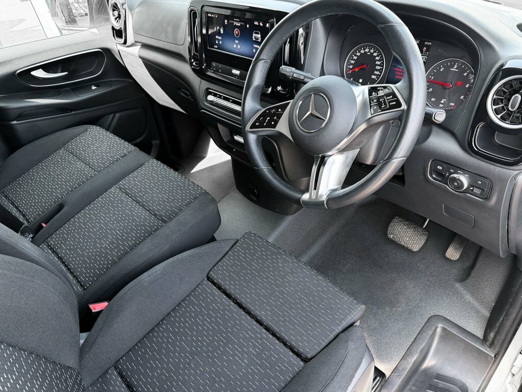 Mercedes-Benz Vito 2L Select Grey #6