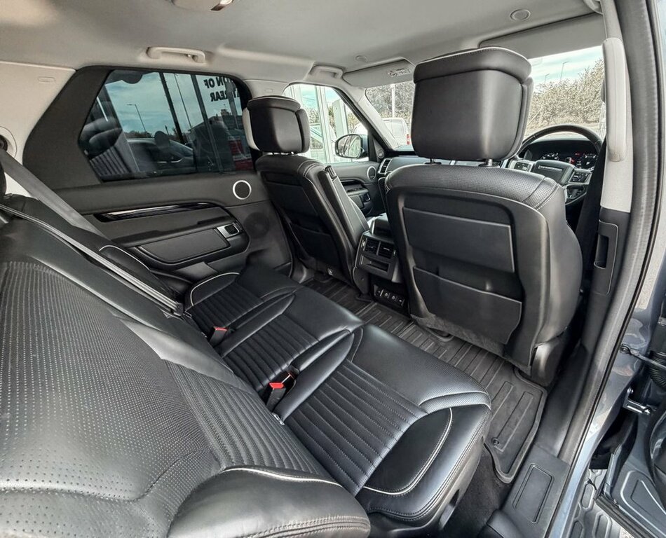 Land Rover Discovery 3.0 D300 R-dynamic Hse Blue #15