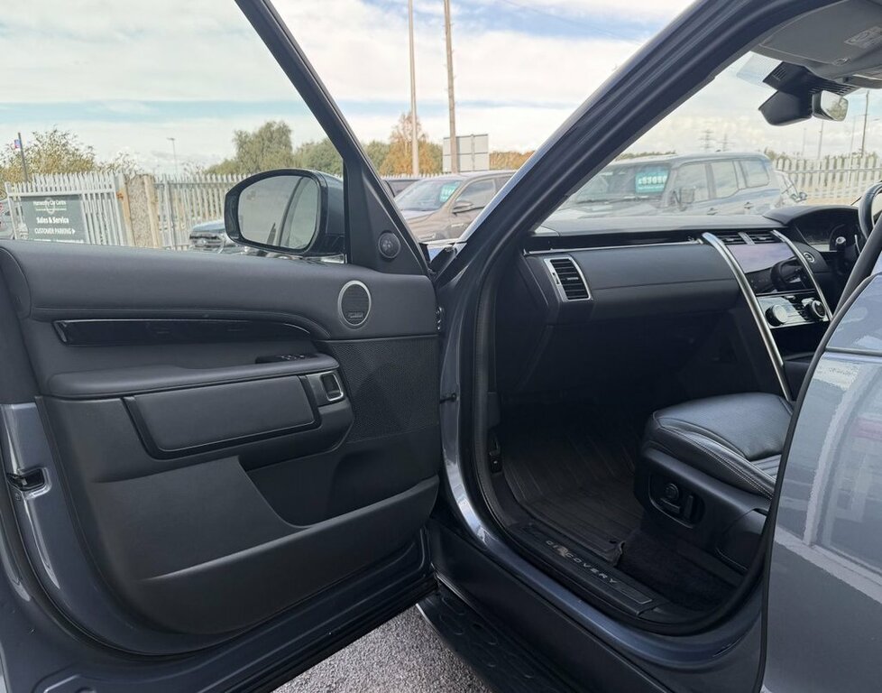 Land Rover Discovery 3.0 D300 R-dynamic Hse Blue #29