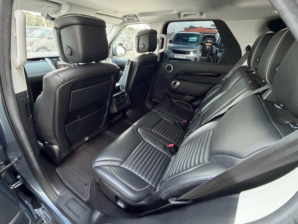 Land Rover Discovery 3.0 D300 R-dynamic Hse Blue #28