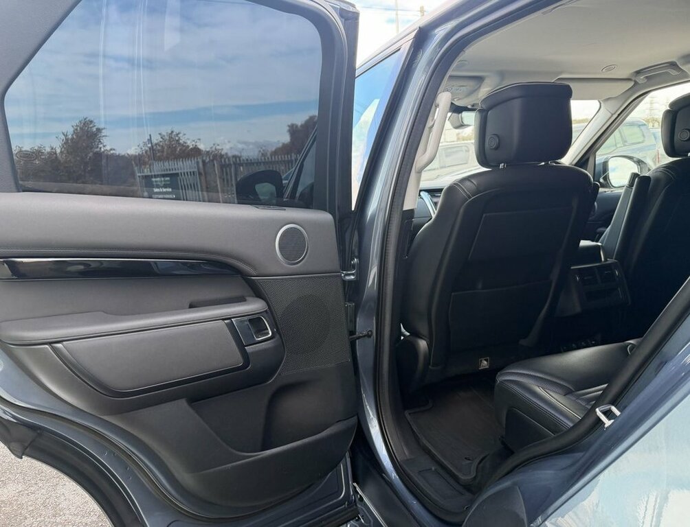 Land Rover Discovery 3.0 D300 R-dynamic Hse Blue #26