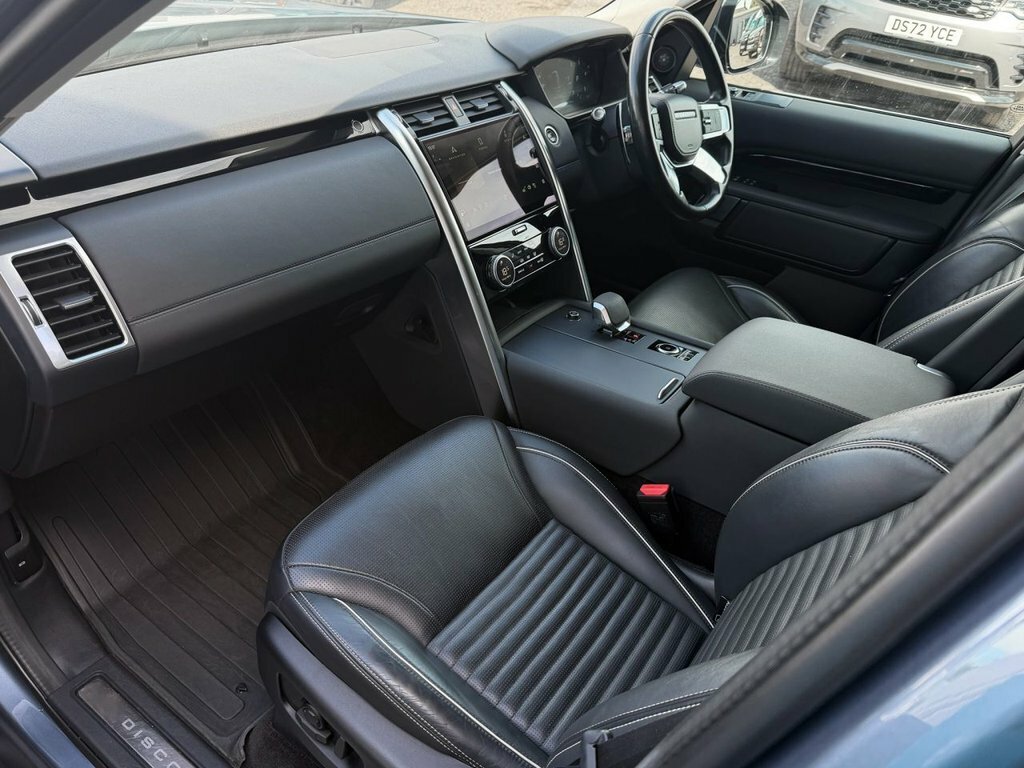 Land Rover Discovery 3.0 D300 R-dynamic Hse Blue #30