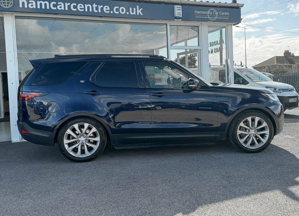 Land Rover Discovery 3L Se BJ21VHD Blue #3