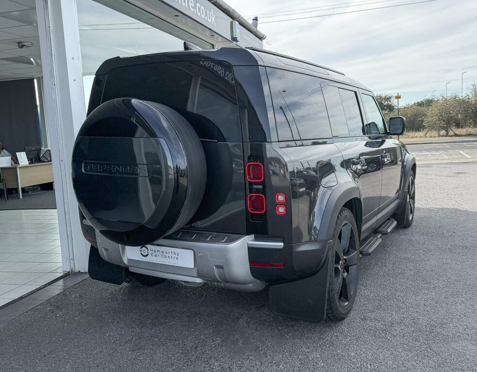 Land Rover Defender 110 3L Hse Grey #2