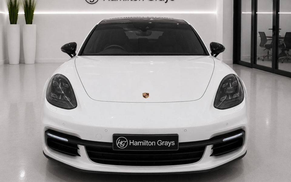 Porsche Panamera Petrol White #5