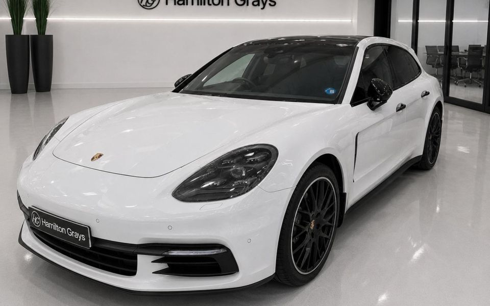 Porsche Panamera Petrol White #3
