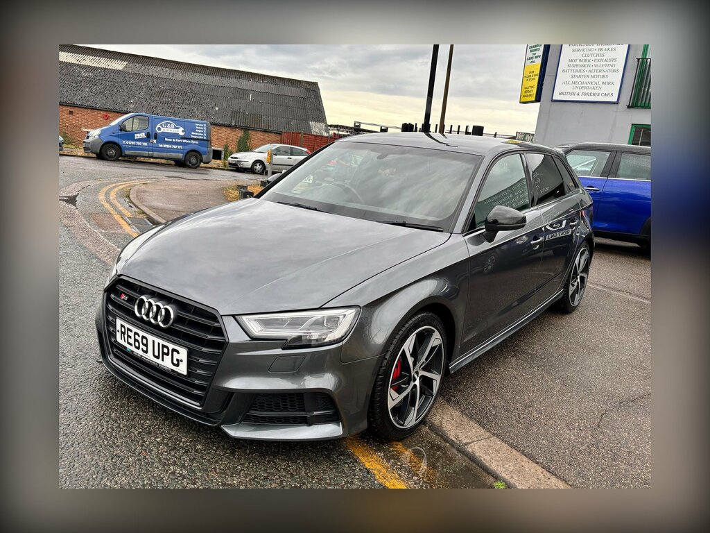 Audi S3 2.0 Tfsi Black Edition Sportback S Tron Grey #2