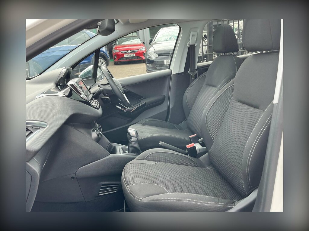 Peugeot 208 1.2 Puretech Active Hatchback Eu Silver #22