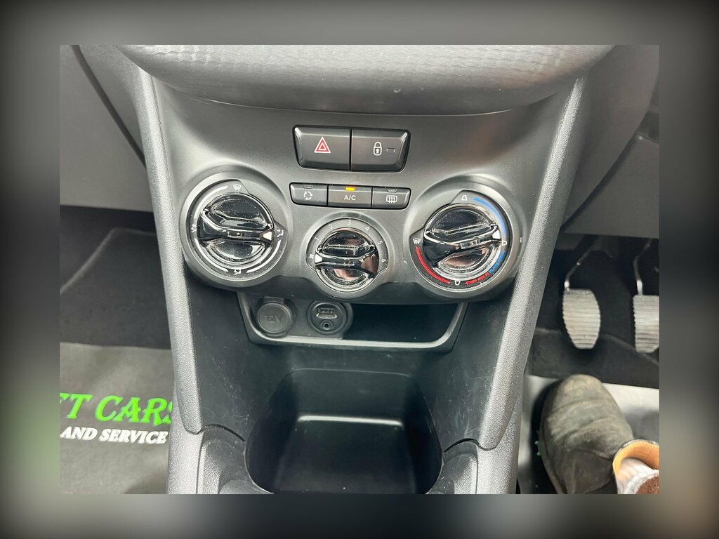 Peugeot 208 1.2 Puretech Active Hatchback Eu Silver #10