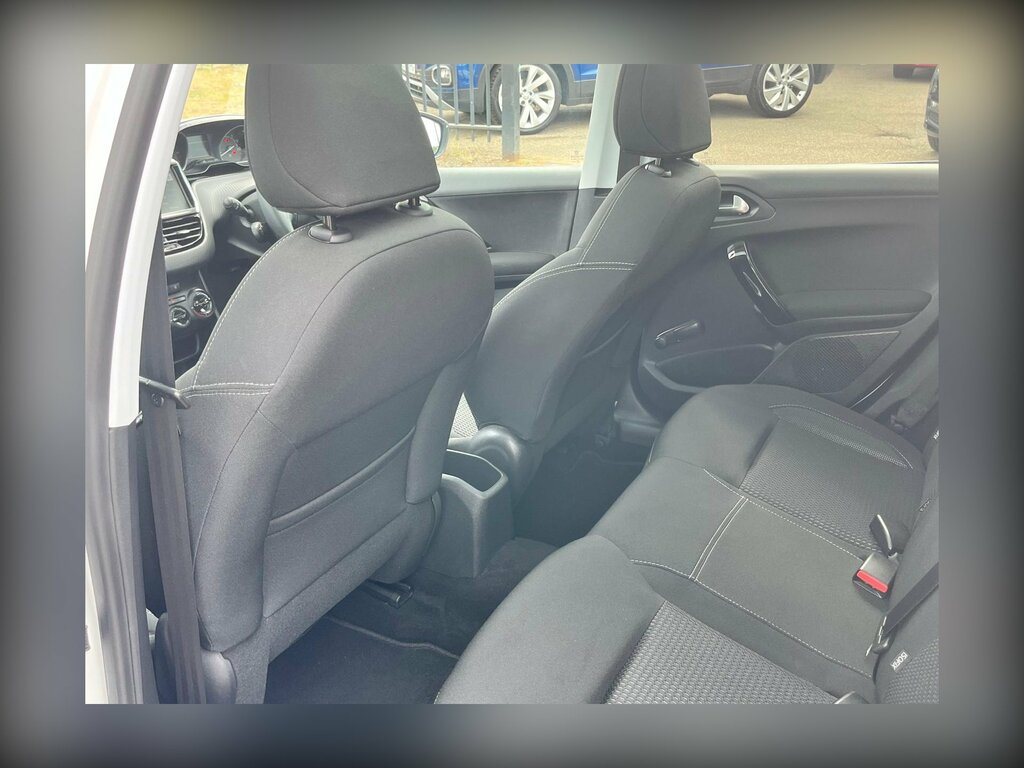 Peugeot 208 1.2 Puretech Active Hatchback Eu Silver #24