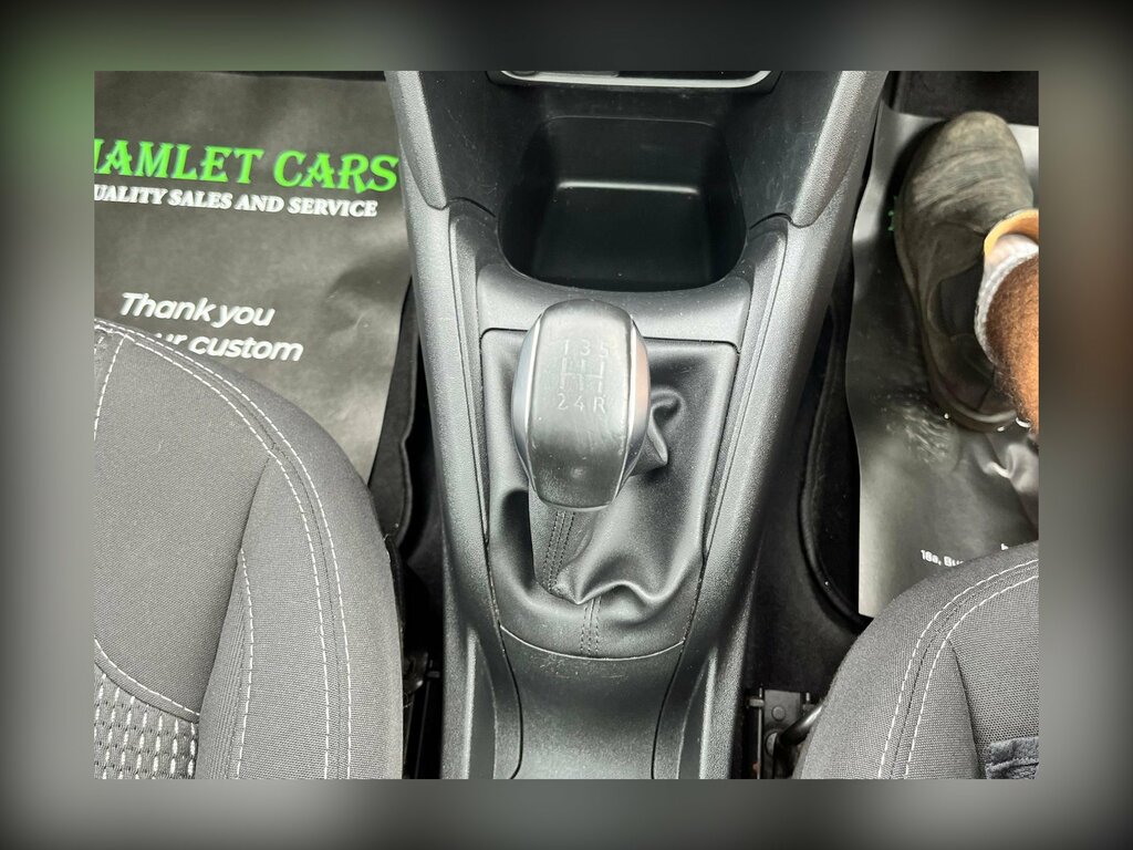 Peugeot 208 1.2 Puretech Active Hatchback Eu Silver #11