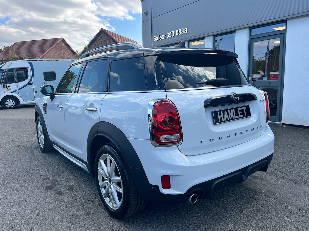 Mini Countryman 1.5 L 1.5 Cooper Sport Euro 6 Ss LB69DZO White #3