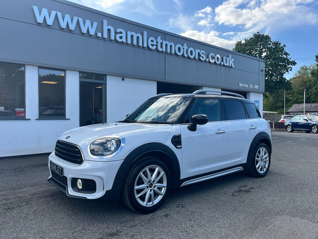 Mini Countryman 1.5 L 1.5 Cooper Sport Euro 6 Ss White