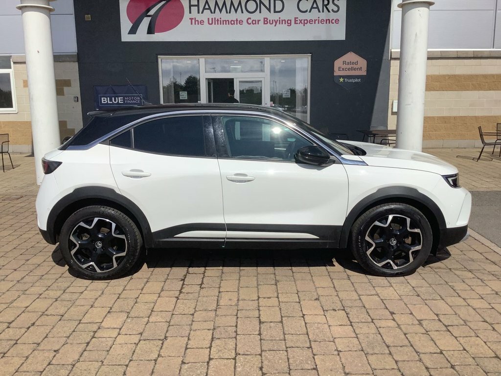 Vauxhall Mokka-e Suv SB23LFV White #4
