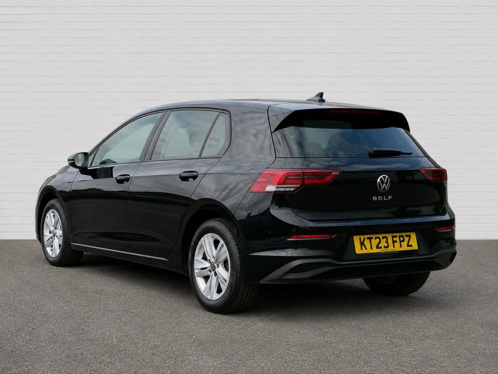 Volkswagen Golf 1L Life KT23FPZ Black #2