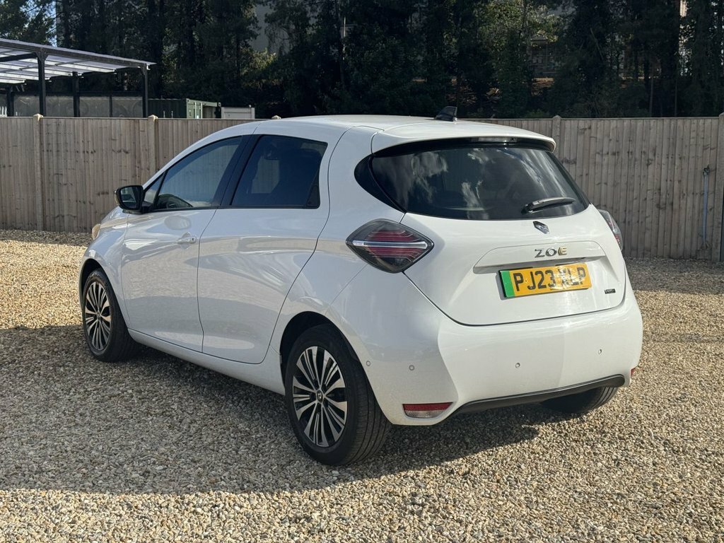 Renault Zoe Hatchback PJ23XLP White #6