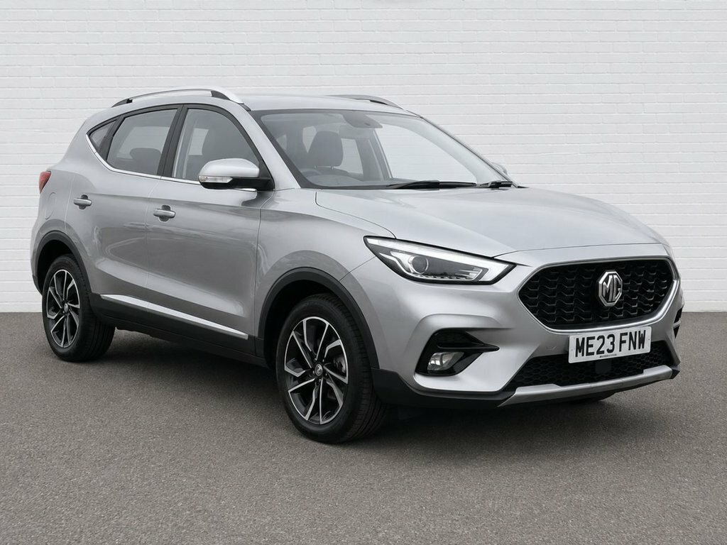 MG ZS 1L Exclusive Silver
