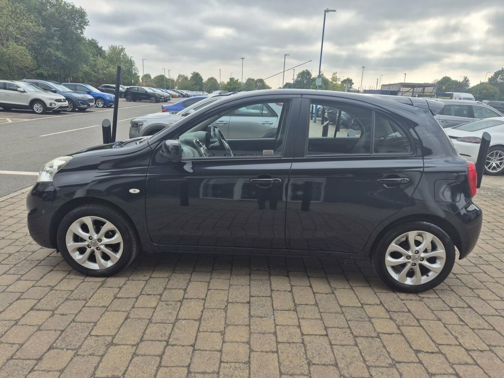 Nissan Micra 1.2L Tekna Black #4