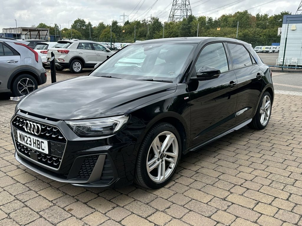 Audi A1 1L S Line WM23HBC Black #3